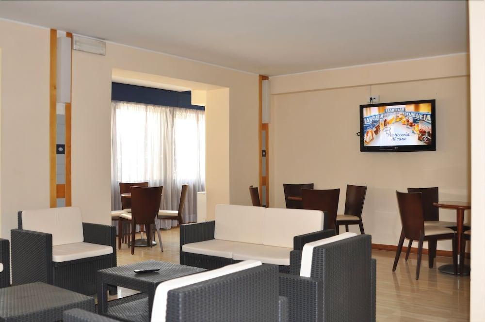 Hotel Alhambra Rimini Eksteriør bilde