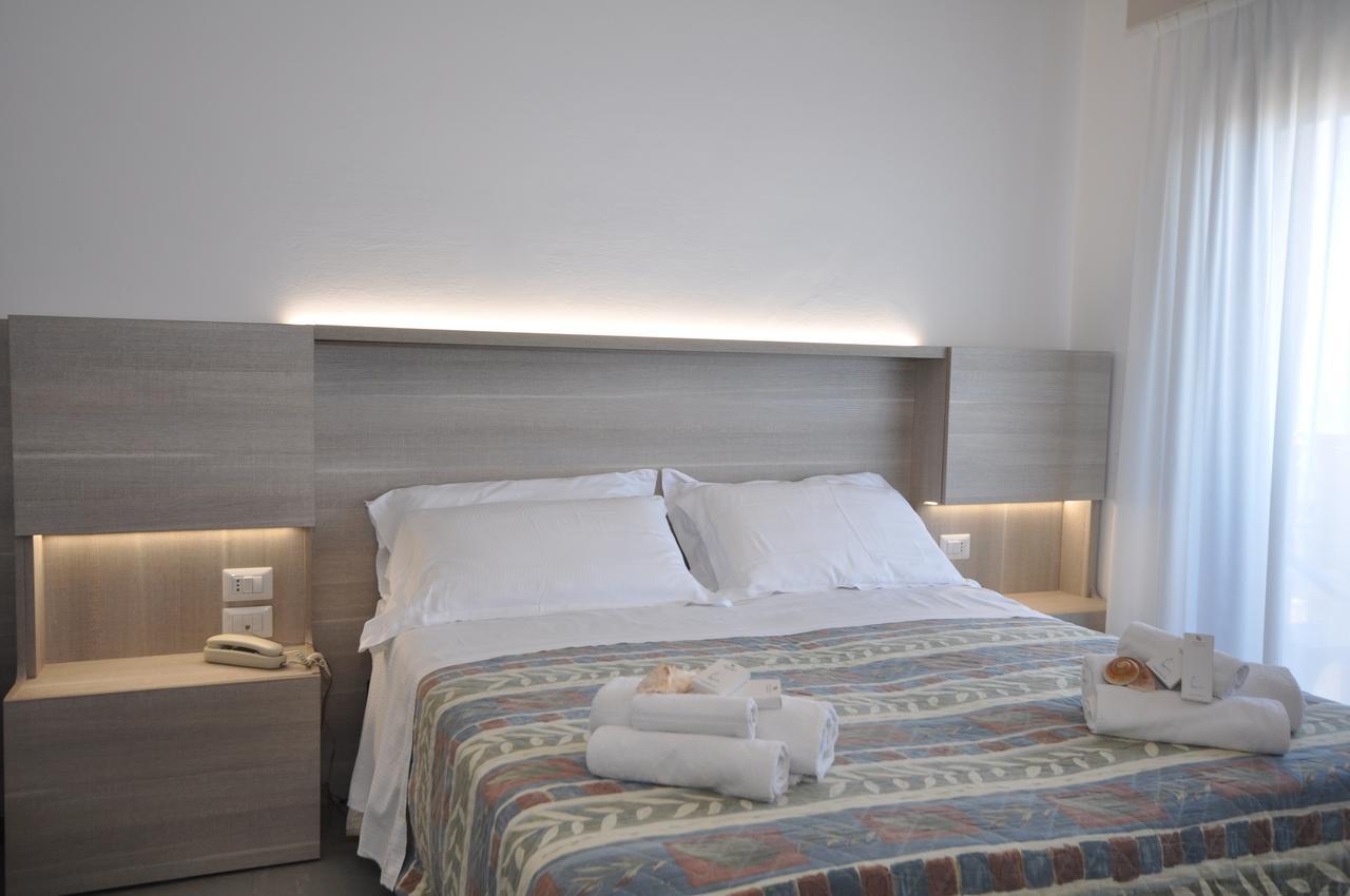 Hotel Alhambra Rimini Eksteriør bilde